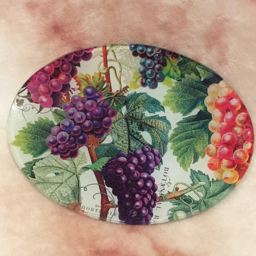 Botanical Grapes Floral Glass Oval Soap Trinket Dish NWT no box 5” X 6.25” - Picture 1 of 12